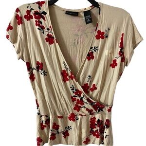 EUC New York & Co Stretchy Wrap Top, Sz S, Rayon, Floral, Short Sleeve, Peplum​